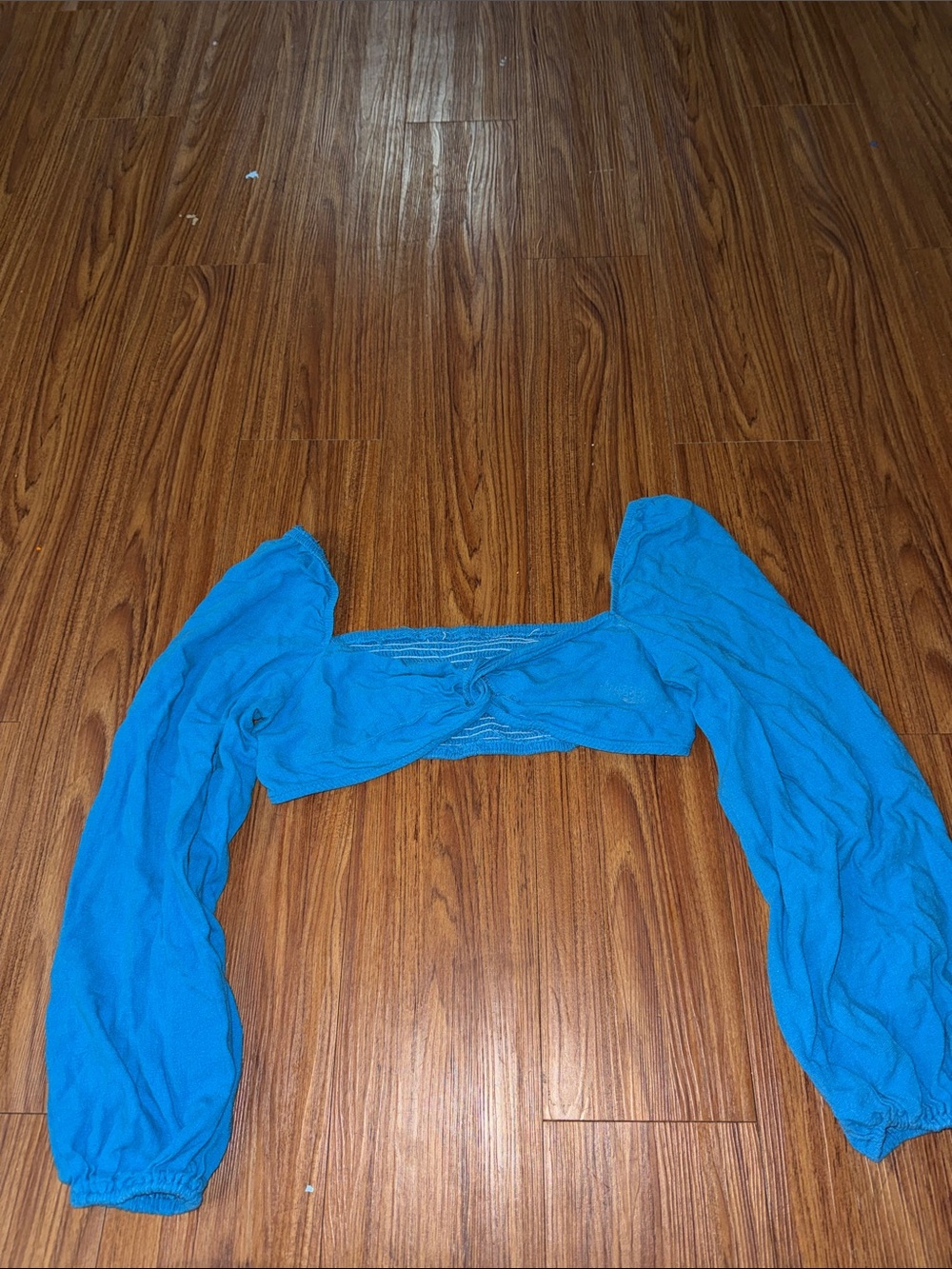 Blue Women's Long Sleeve Cropped Top